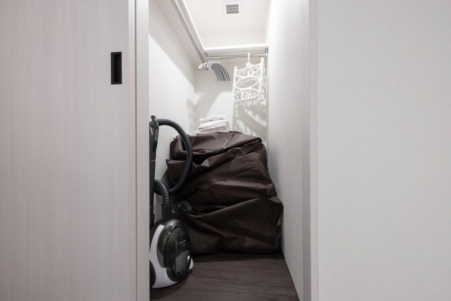 Legaland Hatagaya Apartemen